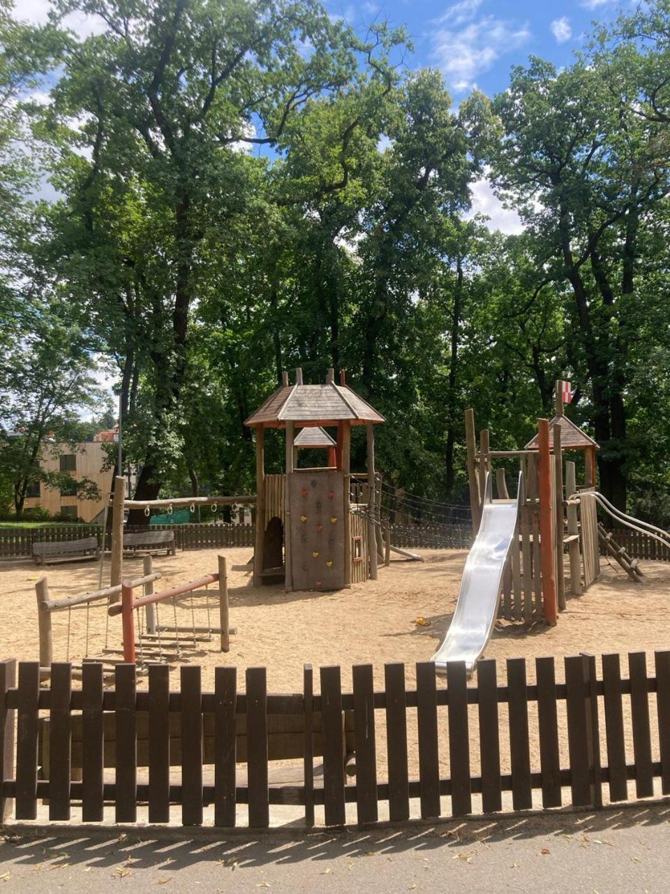Residence Park Klamovka 프라하 외부 사진